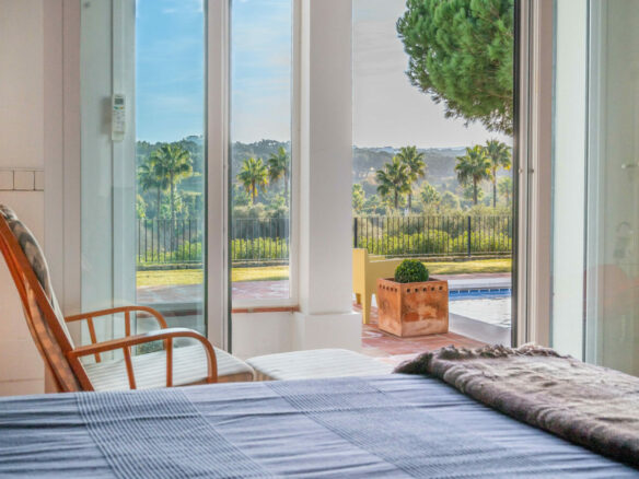 FOR SALE 🏡 Exceptional Andalusian Family Villa – Zona F, Sotogrande