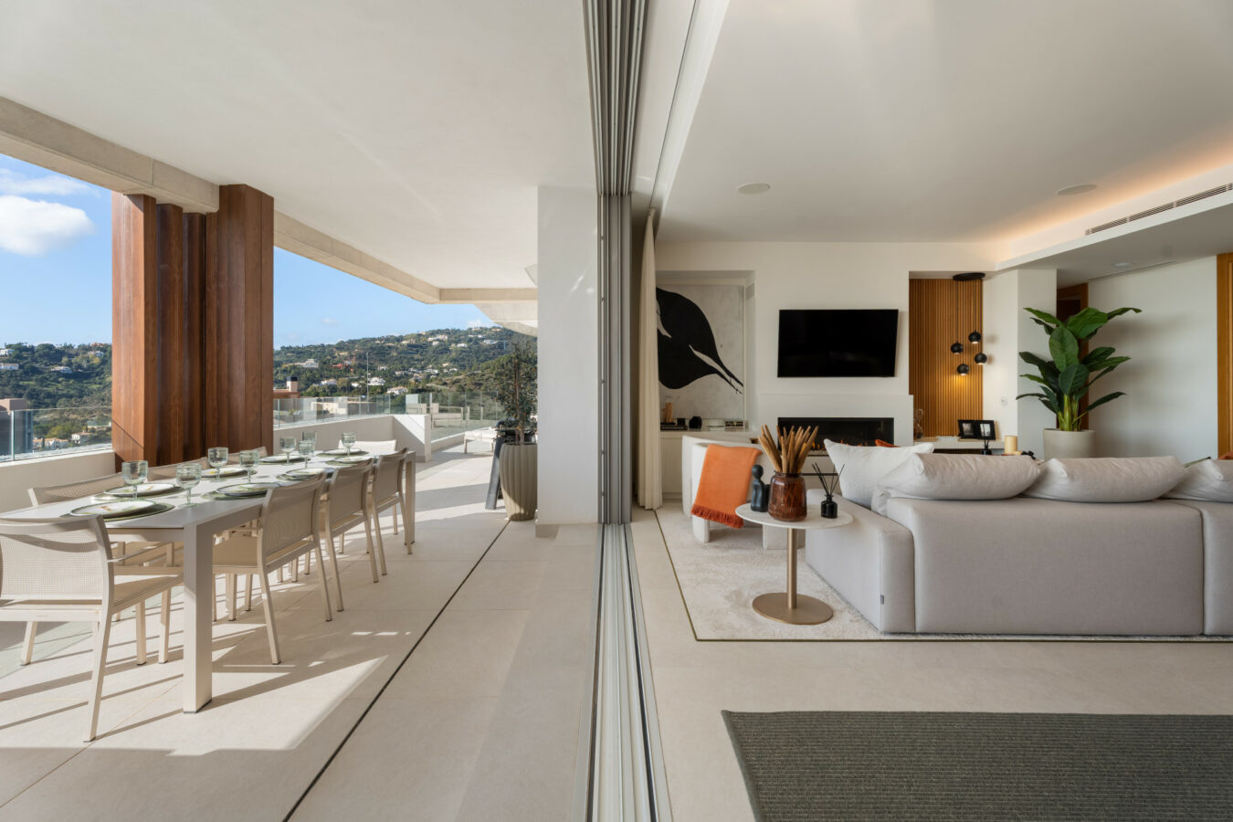 FOR SALE 🏡 Exceptional 3-Bedroom Apartment with Panoramic Sea Views – Real de La Quinta, Benahavís, Marbella
