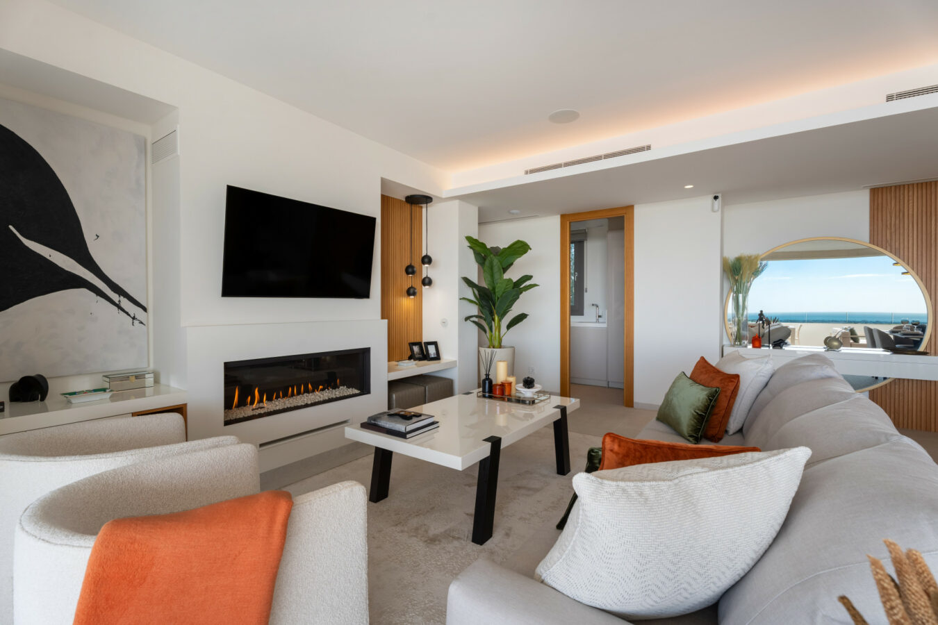 FOR SALE 🏡 Exceptional 3-Bedroom Apartment with Panoramic Sea Views – Real de La Quinta, Benahavís, Marbella