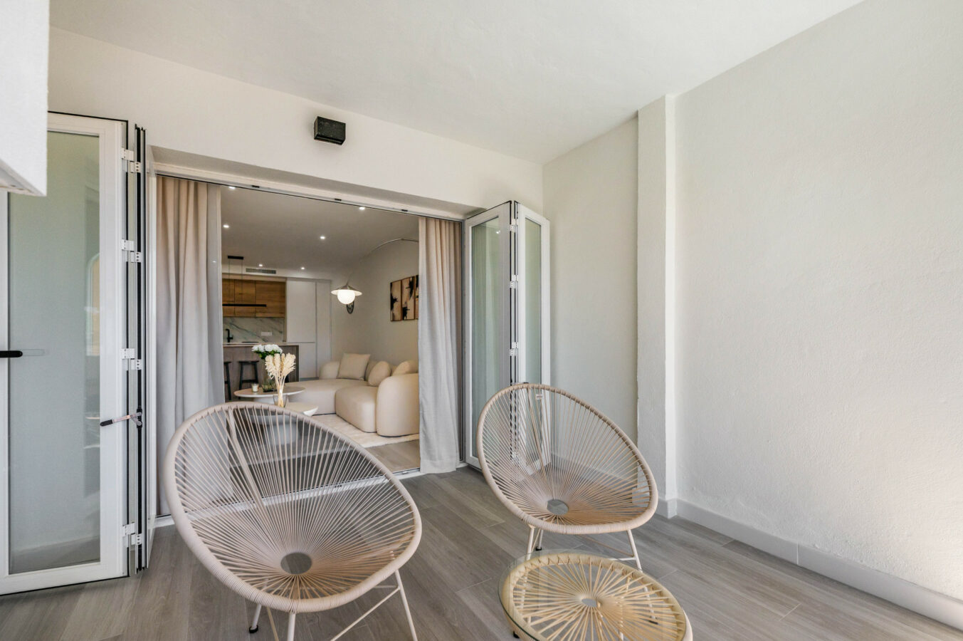 FOR SALE 🏡 Modern 3-Bedroom Apartment with La Concha Views – Puerto Golf, Nueva Andalucía, Marbella