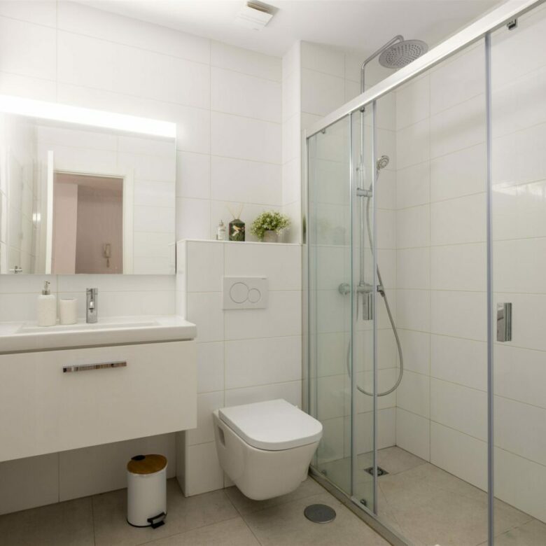 FOR SALE 🏡 Apartment with Tourist Licence – La Maestranza, Nueva Andalucía, Marbella