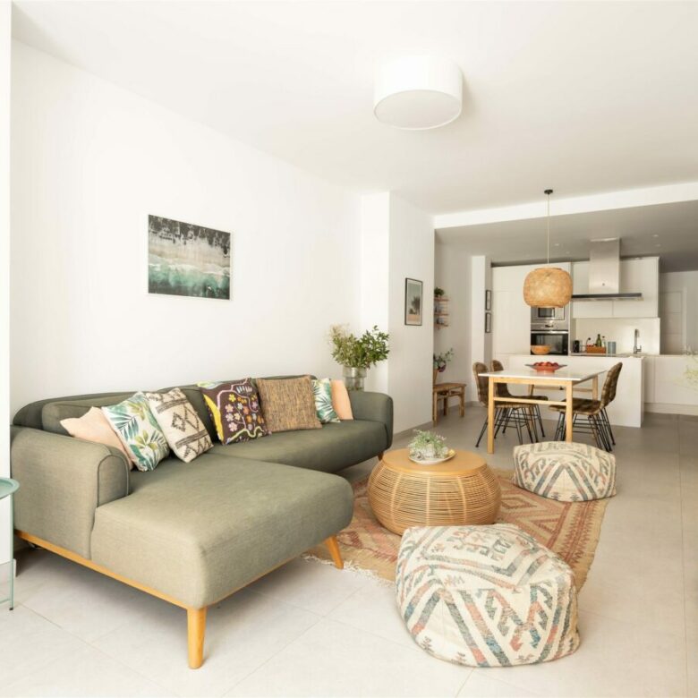 FOR SALE 🏡 Apartment with Tourist Licence – La Maestranza, Nueva Andalucía, Marbella