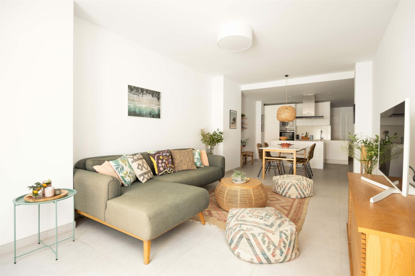 FOR SALE 🏡 Apartment with Tourist Licence – La Maestranza, Nueva Andalucía, Marbella