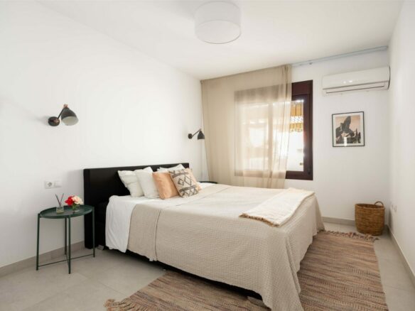 FOR SALE 🏡 Apartment with Tourist Licence – La Maestranza, Nueva Andalucía, Marbella