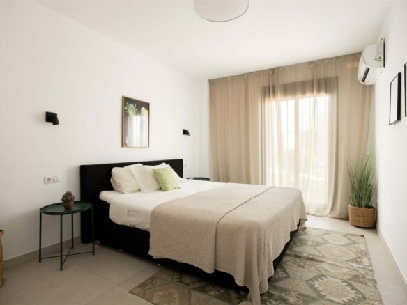 FOR SALE 🏡 Apartment with Tourist Licence – La Maestranza, Nueva Andalucía, Marbella