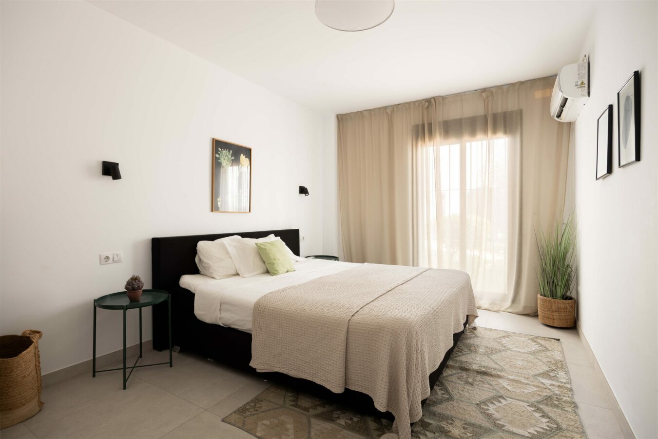 FOR SALE 🏡 Apartment with Tourist Licence – La Maestranza, Nueva Andalucía, Marbella