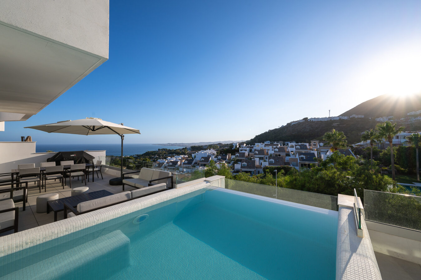 FOR SALE 🏡 Elegant 4 Bedroom Villa – Benalmádena Pueblo, Benalmádena