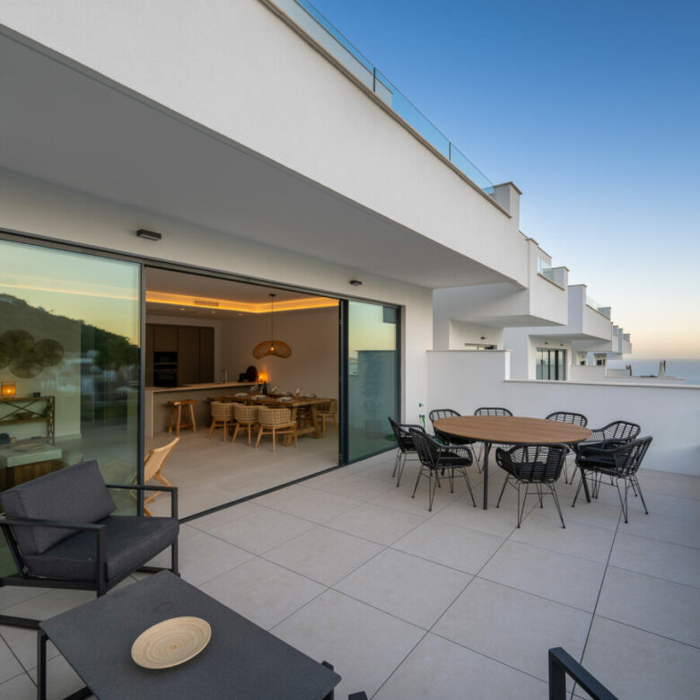 FOR SALE 🏡 Elegant 4 Bedroom Villa – Benalmádena Pueblo, Benalmádena