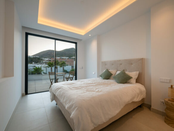 FOR SALE 🏡 Elegant 4 Bedroom Villa – Benalmádena Pueblo, Benalmádena