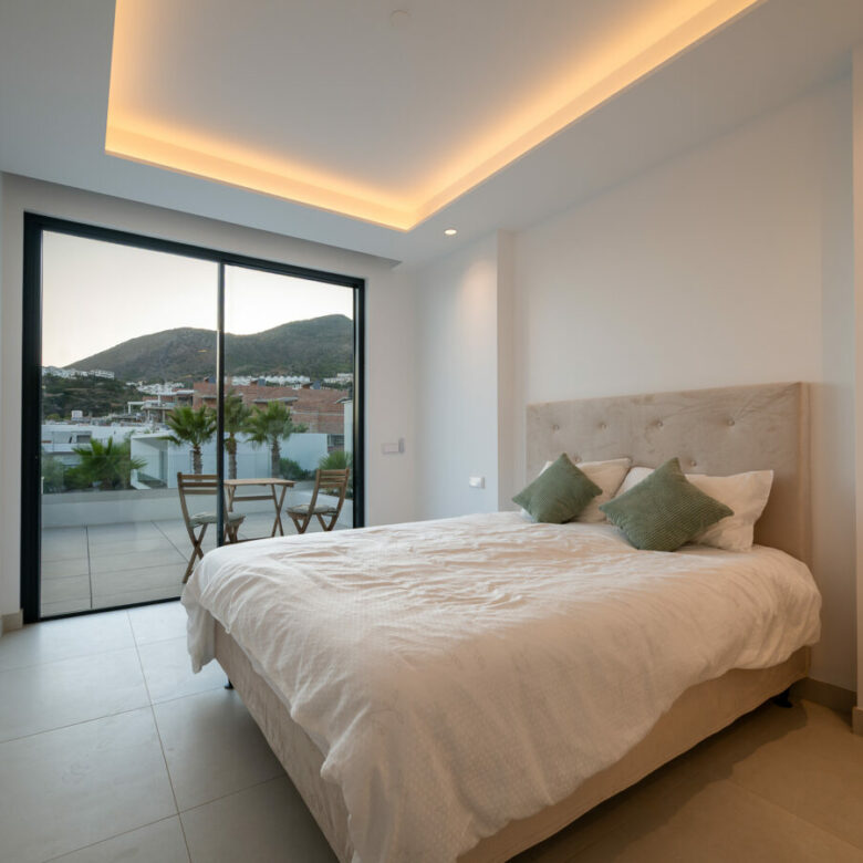 FOR SALE 🏡 Elegant 4 Bedroom Villa – Benalmádena Pueblo, Benalmádena