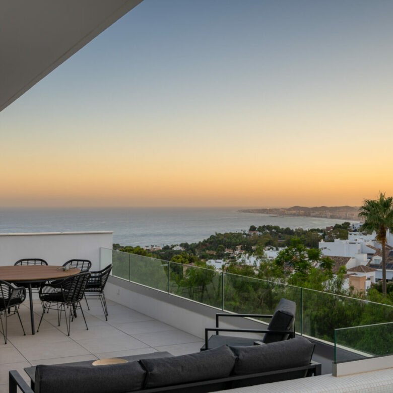 FOR SALE 🏡 Elegant 4 Bedroom Villa – Benalmádena Pueblo, Benalmádena