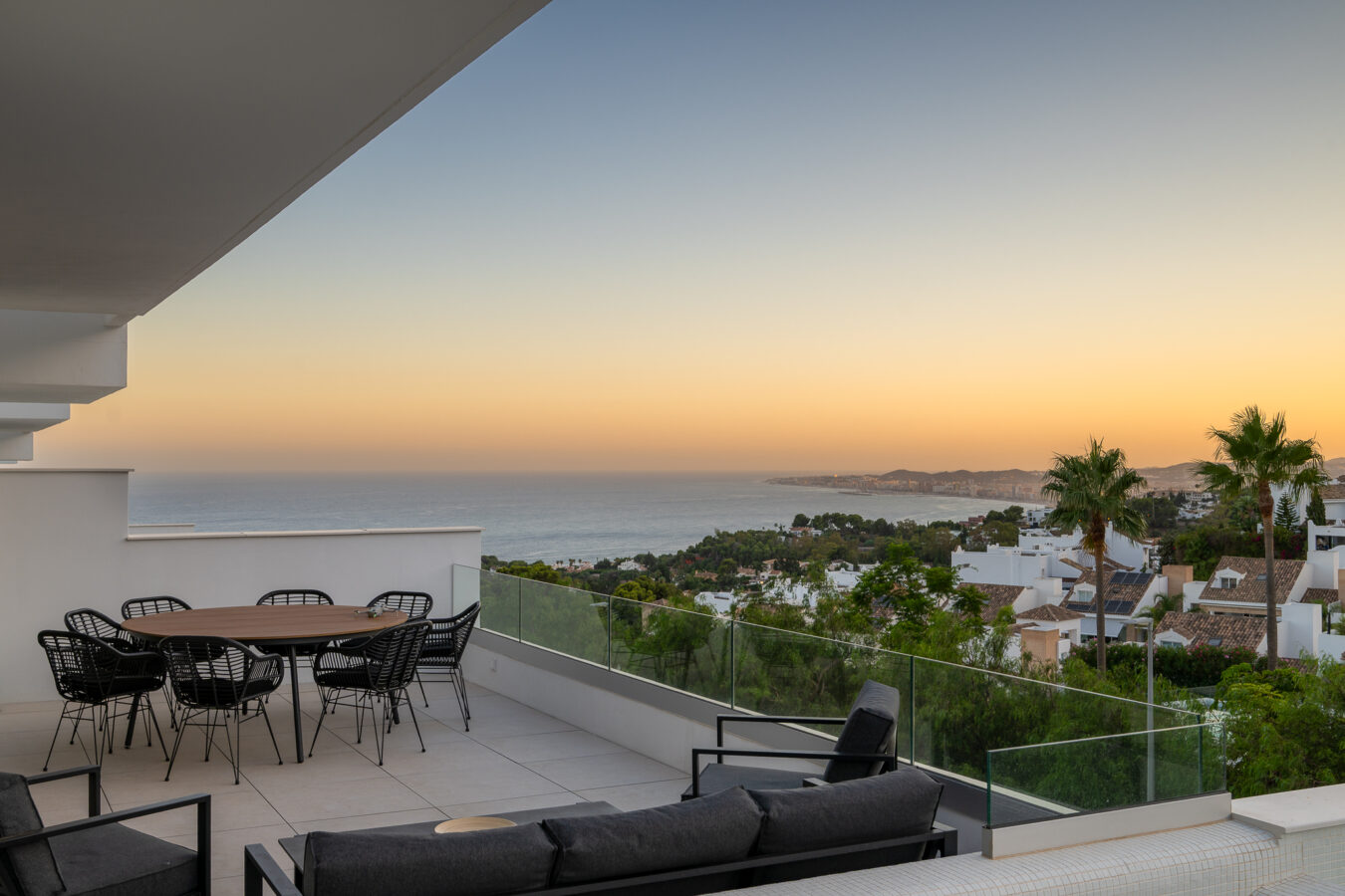 FOR SALE 🏡 Elegant 4 Bedroom Villa – Benalmádena Pueblo, Benalmádena