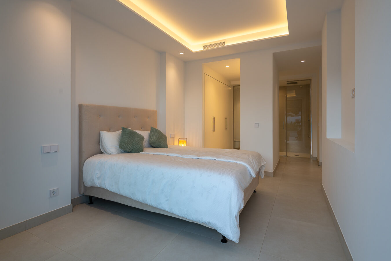 FOR SALE 🏡 Elegant 4 Bedroom Villa – Benalmádena Pueblo, Benalmádena