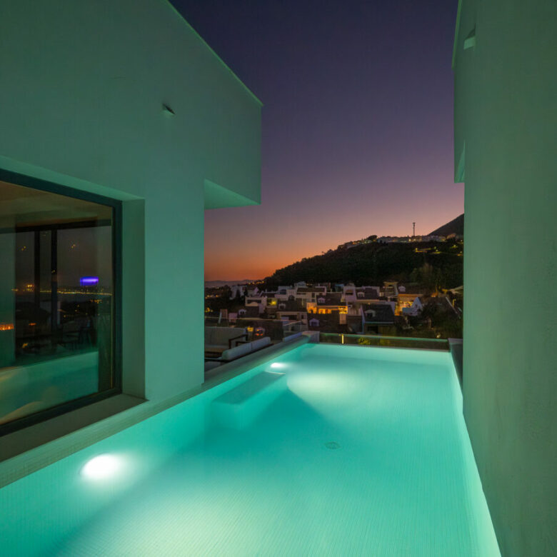 FOR SALE 🏡 Elegant 4 Bedroom Villa – Benalmádena Pueblo, Benalmádena