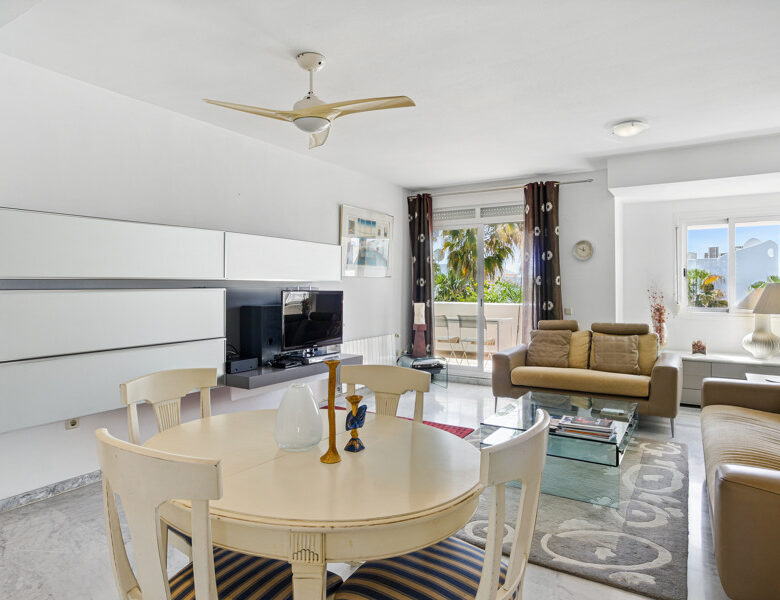 FOR SALE 🏡 South Facing Duplex Penthouse – Marbella Real, Golden Mile, Marbella