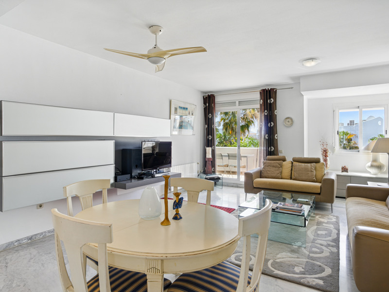 FOR SALE 🏡 South Facing Duplex Penthouse – Marbella Real, Golden Mile, Marbella