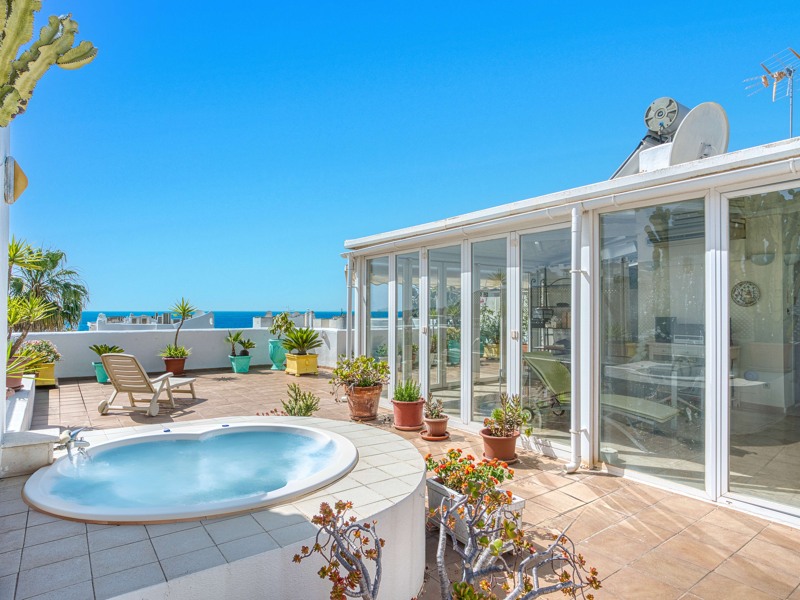 FOR SALE 🏡 South Facing Duplex Penthouse – Marbella Real, Golden Mile, Marbella