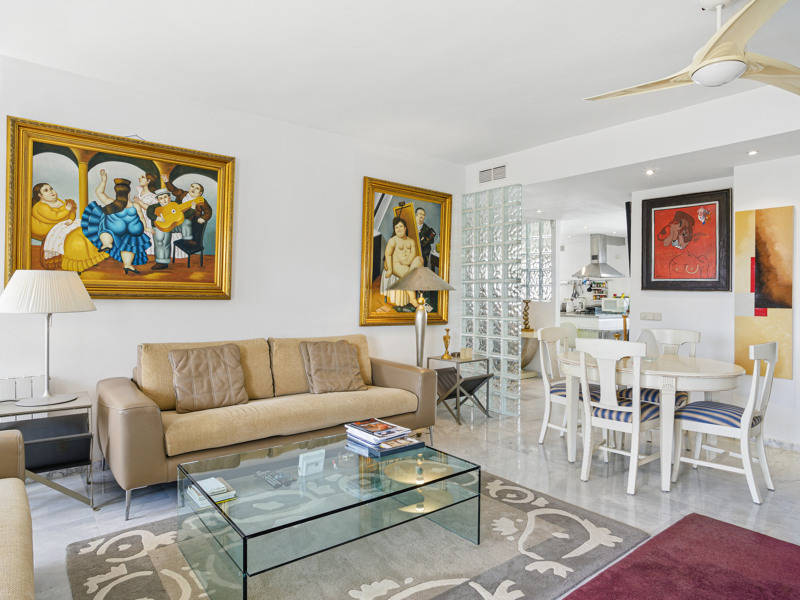FOR SALE 🏡 South Facing Duplex Penthouse – Marbella Real, Golden Mile, Marbella