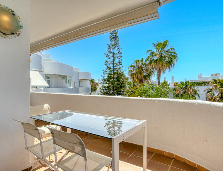 FOR SALE 🏡 South Facing Duplex Penthouse – Marbella Real, Golden Mile, Marbella