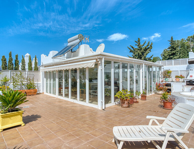 FOR SALE 🏡 South Facing Duplex Penthouse – Marbella Real, Golden Mile, Marbella