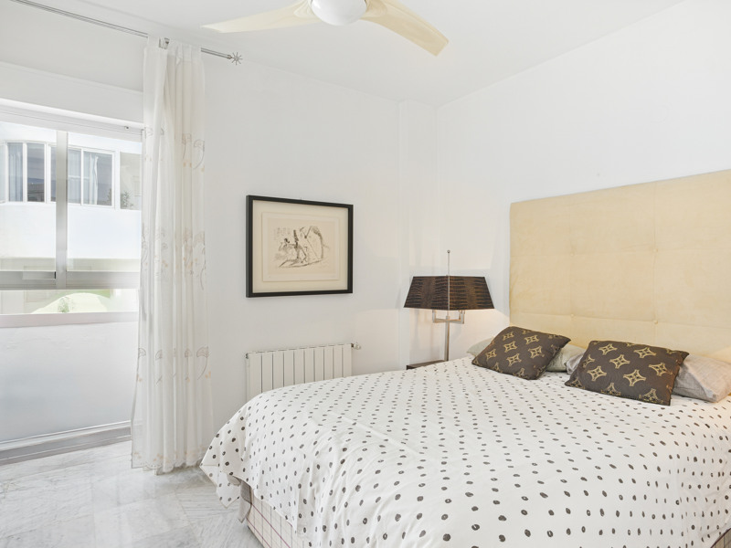 FOR SALE 🏡 South Facing Duplex Penthouse – Marbella Real, Golden Mile, Marbella
