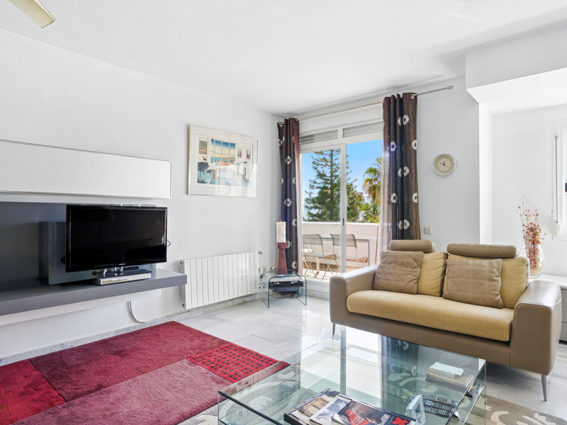 FOR SALE 🏡 South Facing Duplex Penthouse – Marbella Real, Golden Mile, Marbella