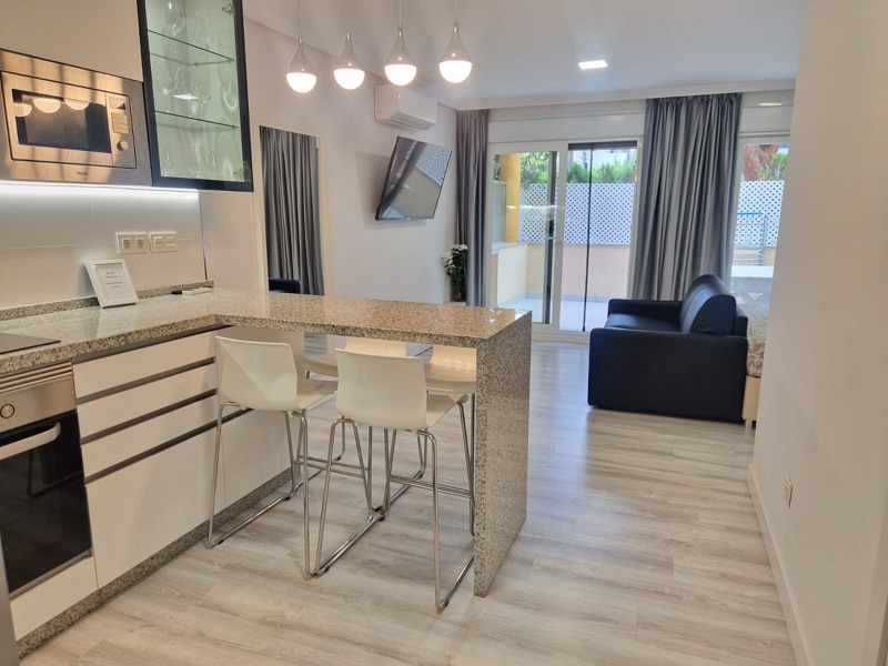 FOR SALE 🏡 Renovated Beachfront Studio next to Nikki Beach – Romano Playa, Elviria, Marbella