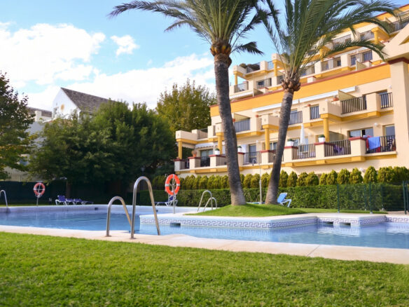FOR SALE 🏡 Renovated Beachfront Studio next to Nikki Beach – Romano Playa, Elviria, Marbella
