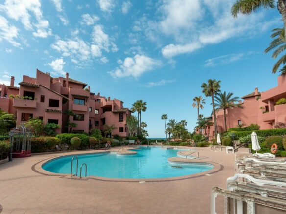 FOR SALE 🏡 Menara Beach Duplex Penthouse – Estepona East, Estepona