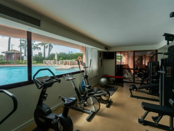 FOR SALE 🏡 Menara Beach Duplex Penthouse – Estepona East, Estepona