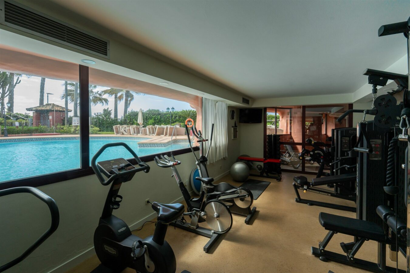 FOR SALE 🏡 Menara Beach Duplex Penthouse – Estepona East, Estepona