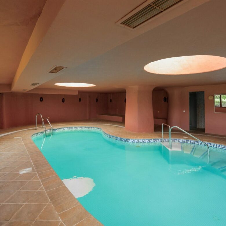 FOR SALE 🏡 Menara Beach Duplex Penthouse – Estepona East, Estepona