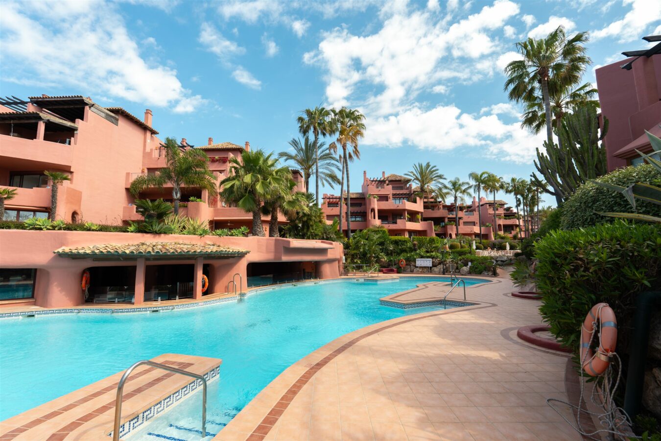 FOR SALE 🏡 Menara Beach Duplex Penthouse – Estepona East, Estepona