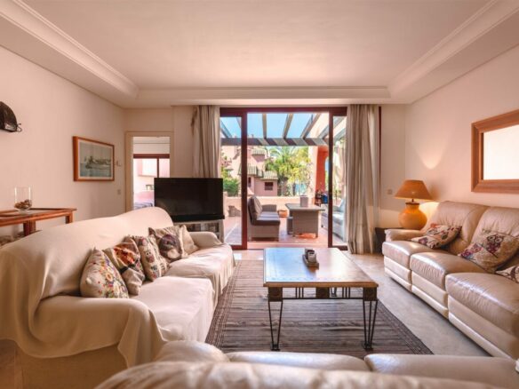 FOR SALE 🏡 Menara Beach Duplex Penthouse – Estepona East, Estepona