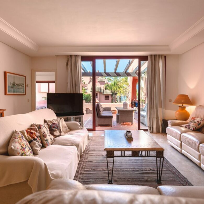 FOR SALE 🏡 Menara Beach Duplex Penthouse – Estepona East, Estepona