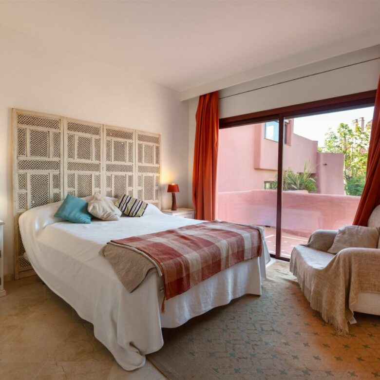 FOR SALE 🏡 Menara Beach Duplex Penthouse – Estepona East, Estepona