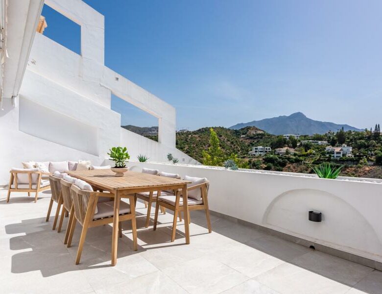 FOR SALE 🏡 Renovated Apartment with Golf Views – Mirador II, La Quinta, Benahavís