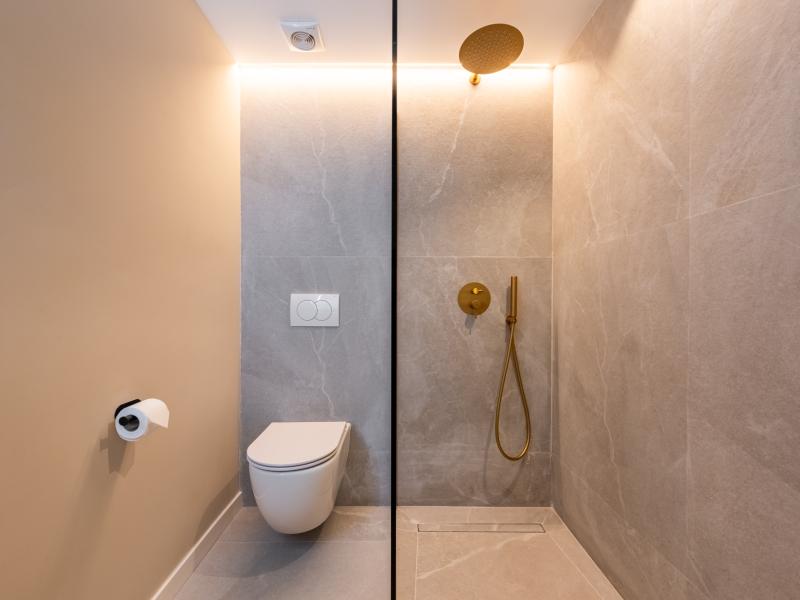 FOR SALE 🏡 Renovated Apartment with Golf Views – Mirador II, La Quinta, Benahavís