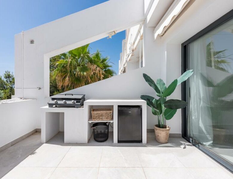 FOR SALE 🏡 Renovated Apartment with Golf Views – Mirador II, La Quinta, Benahavís