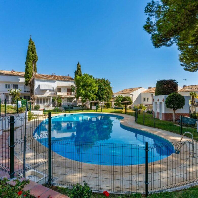 FOR SALE 🏡 Reduced 4 Bedroom Townhouse – Nagüeles, Golden Mile, Marbella