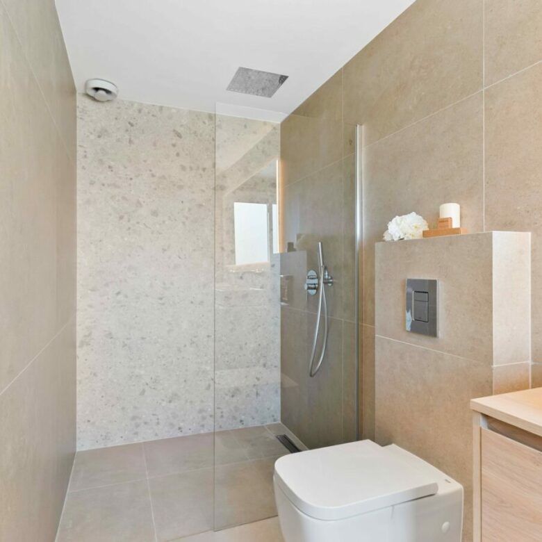 FOR SALE 🏡 Reduced 4 Bedroom Townhouse – Nagüeles, Golden Mile, Marbella
