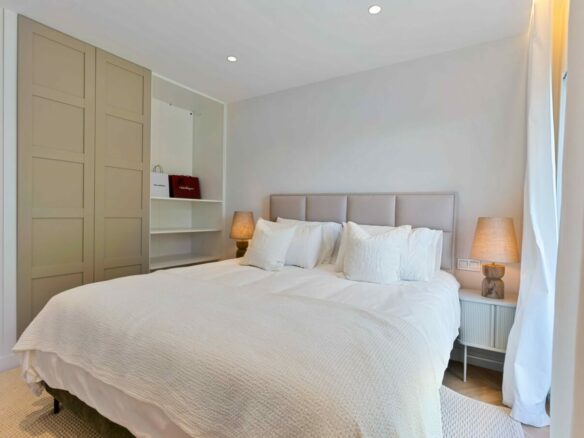 FOR SALE 🏡 Reduced 4 Bedroom Townhouse – Nagüeles, Golden Mile, Marbella