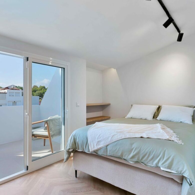 FOR SALE 🏡 Reduced 4 Bedroom Townhouse – Nagüeles, Golden Mile, Marbella