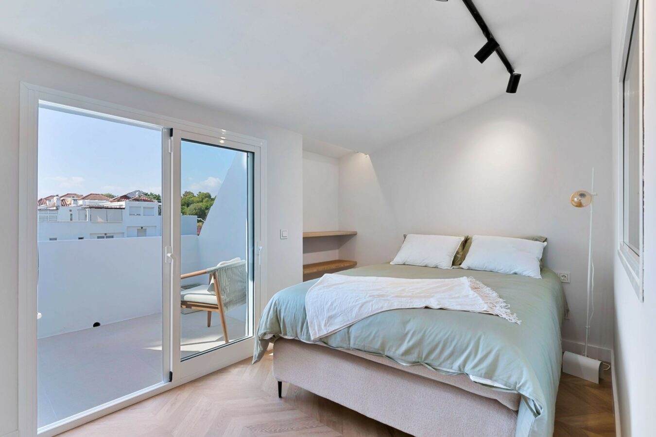 FOR SALE 🏡 Reduced 4 Bedroom Townhouse – Nagüeles, Golden Mile, Marbella