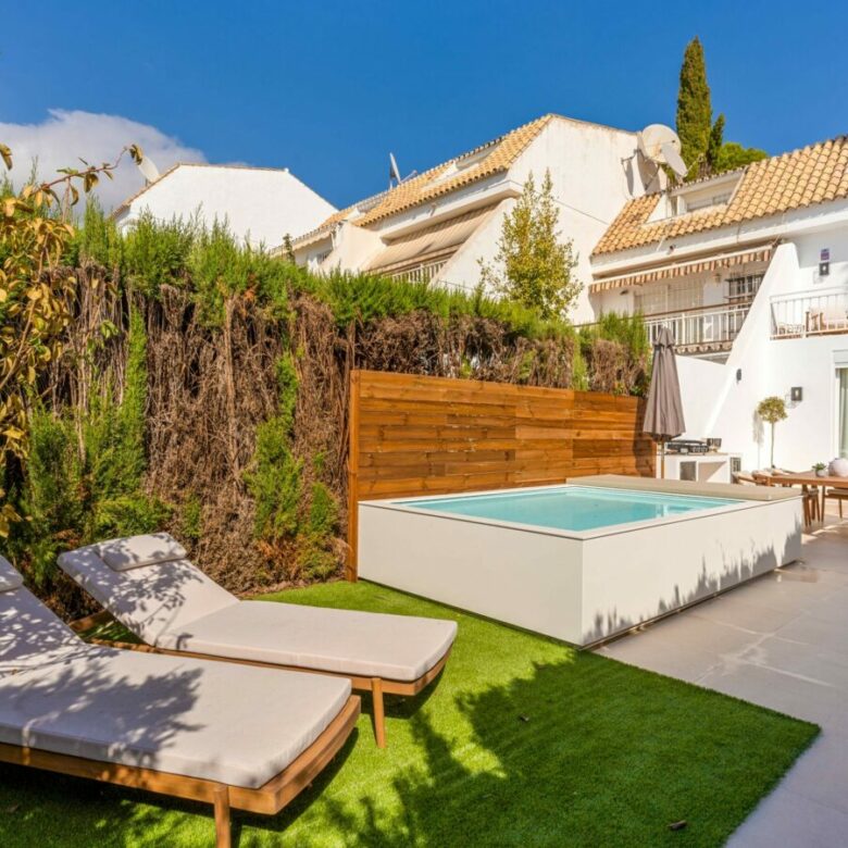 FOR SALE 🏡 Reduced 4 Bedroom Townhouse – Nagüeles, Golden Mile, Marbella