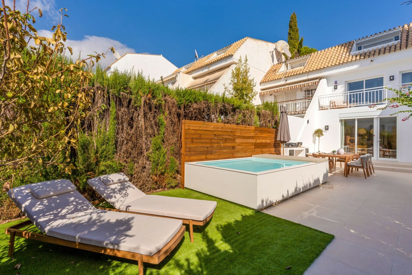 FOR SALE 🏡 Reduced 4 Bedroom Townhouse – Nagüeles, Golden Mile, Marbella