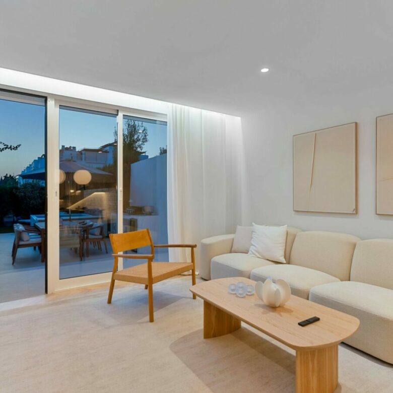 FOR SALE 🏡 Reduced 4 Bedroom Townhouse – Nagüeles, Golden Mile, Marbella