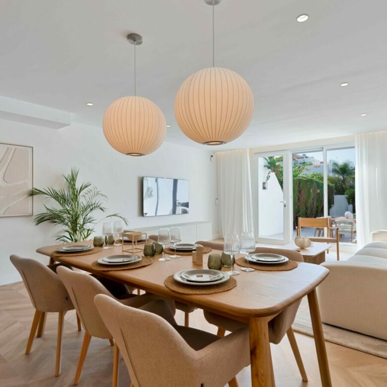 FOR SALE 🏡 Reduced 4 Bedroom Townhouse – Nagüeles, Golden Mile, Marbella