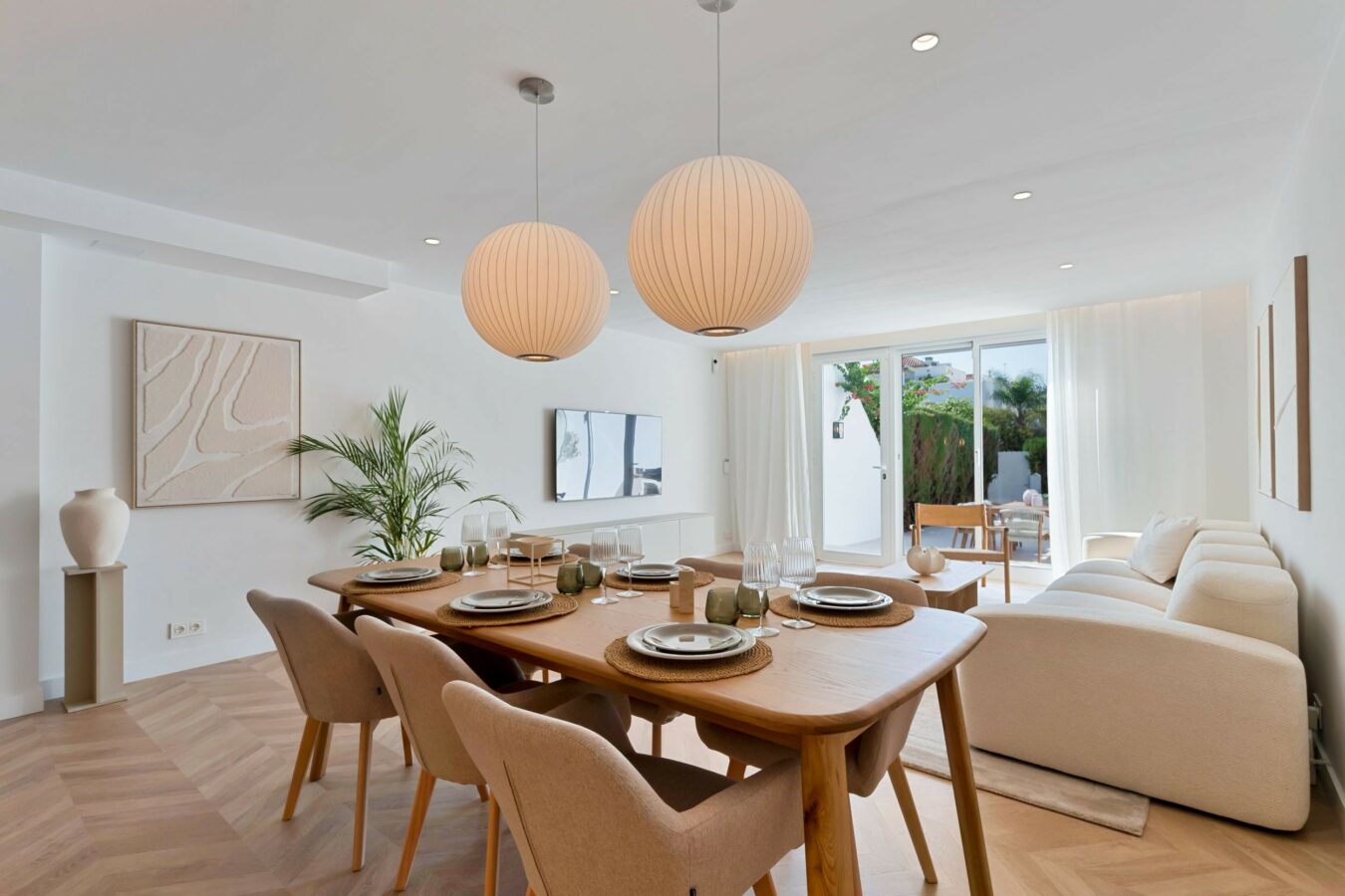 FOR SALE 🏡 Reduced 4 Bedroom Townhouse – Nagüeles, Golden Mile, Marbella