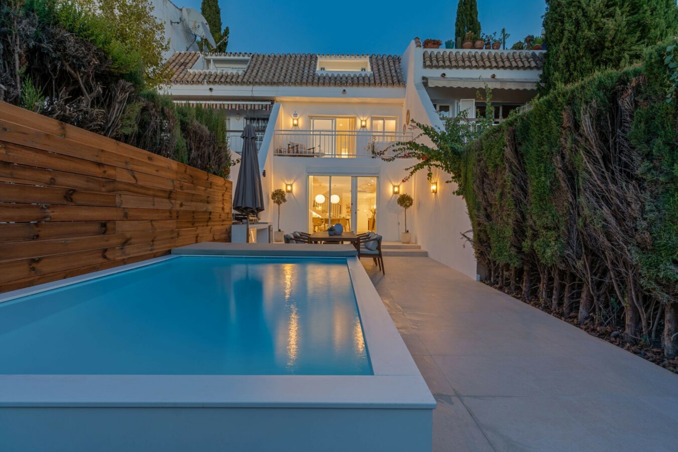 FOR SALE 🏡 Reduced 4 Bedroom Townhouse – Nagüeles, Golden Mile, Marbella
